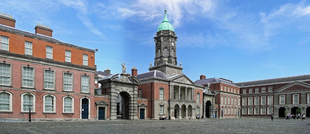 Academy Plaza Hotel Dublin Exterior photo